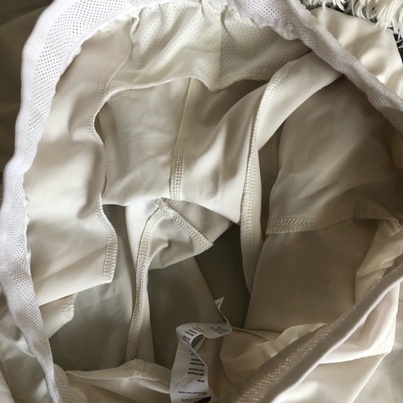 Mens fabletics shorts - Picture 4 of 4